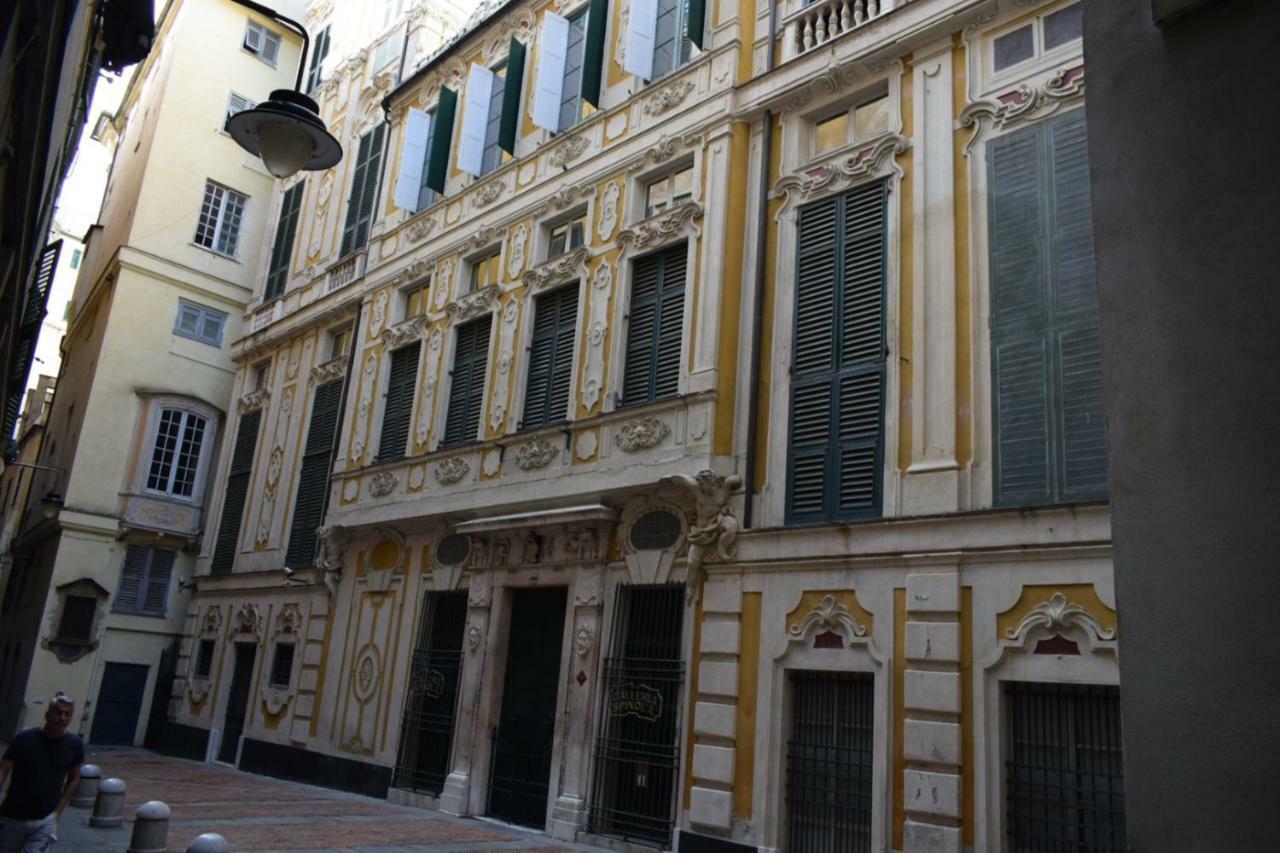 Old Port Apartment 4 Beds Genoa Exterior photo